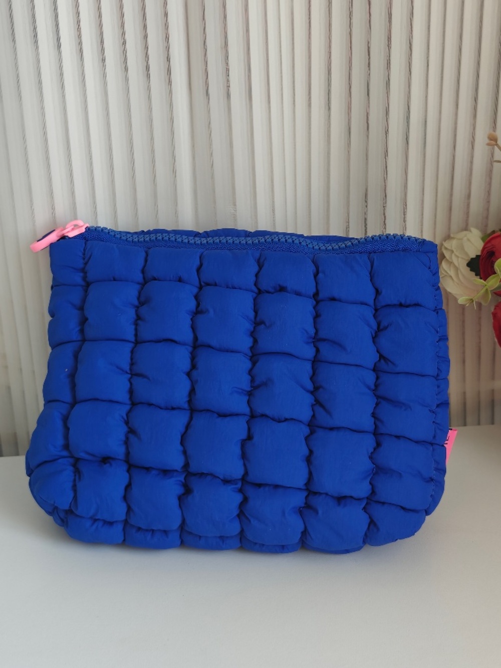 New Ultra Violette Blue Puffy Zippered Makeup Bag 7"x 5.5"x 3.5"